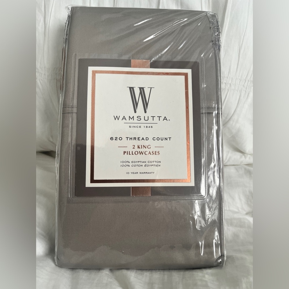 Wamsutta 620 Thread Count Egyptian Cotton 2 King Pillowcases in Taupe/Silver